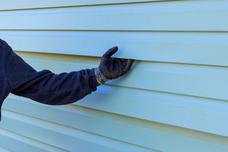 Installing Vinyl Siding